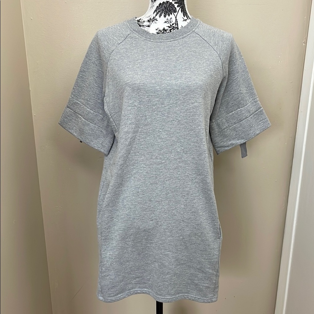 Gray Short Sleeve Sweatshirt Dress M